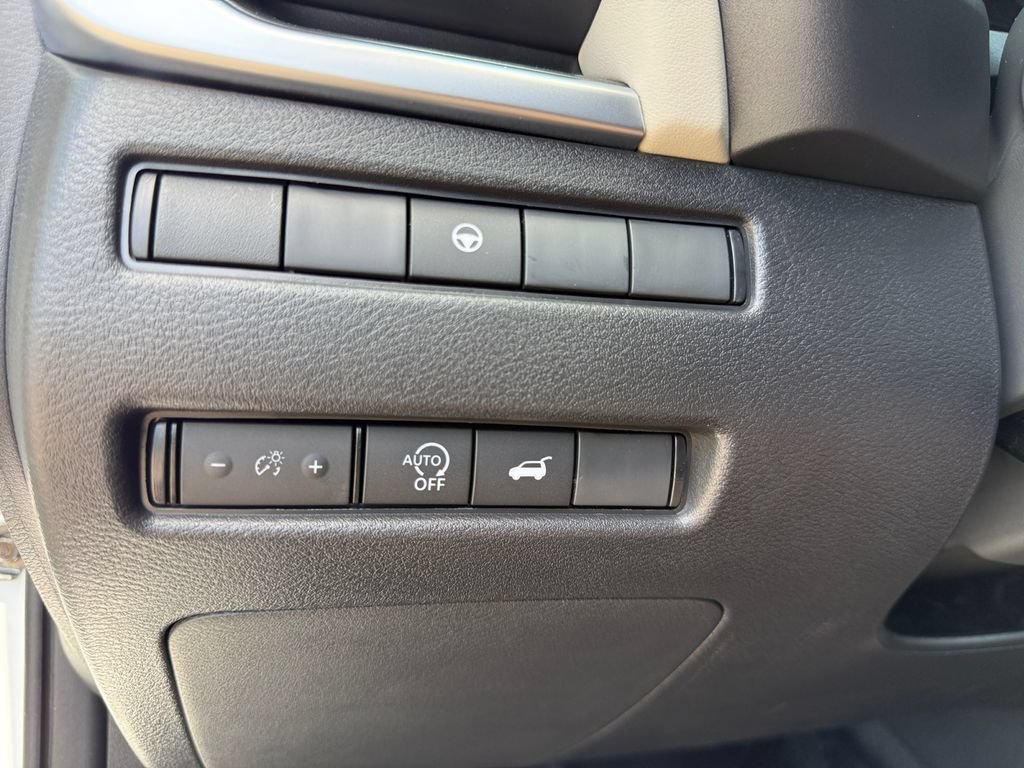 New 2026 Nissan Rogue Dark Armor AWD/4WD image 29