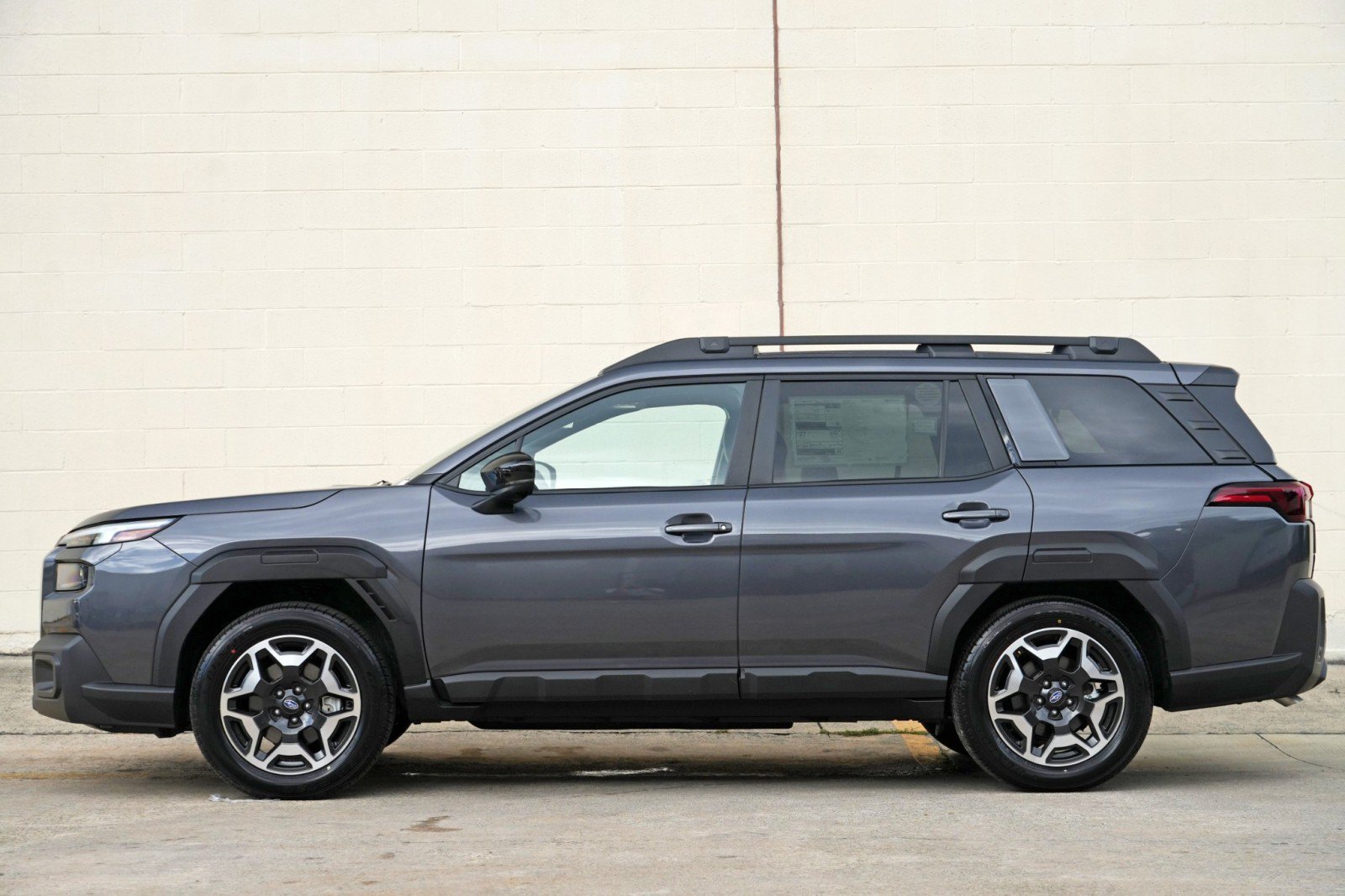 Used 2026 Subaru Outback Touring AWD/4WD image 9