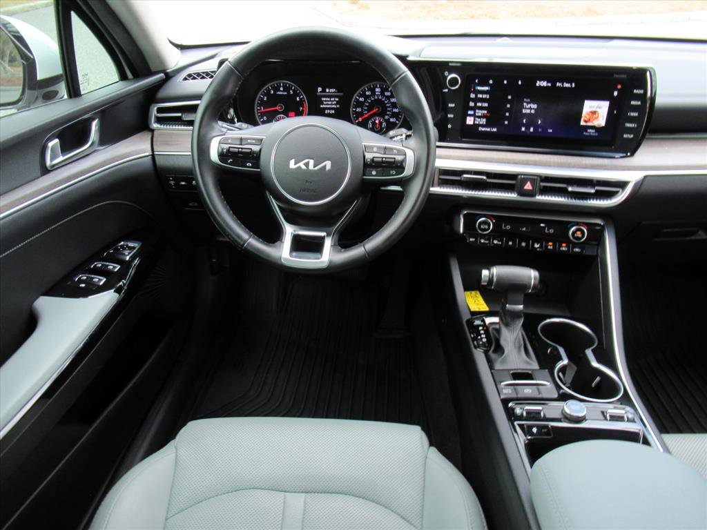 Used 2023 Kia K5 EX image 12