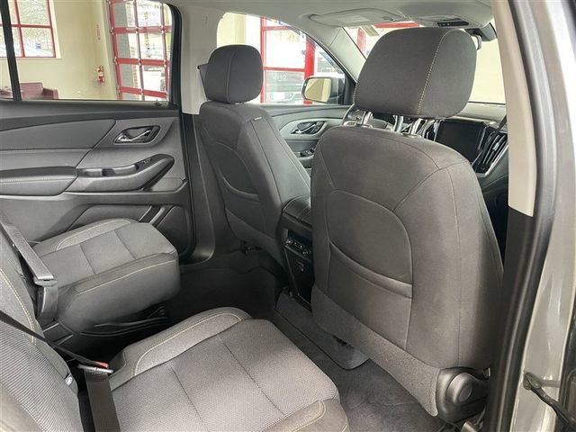 Used 2021 Chevrolet Traverse LT AWD/4WD image 28