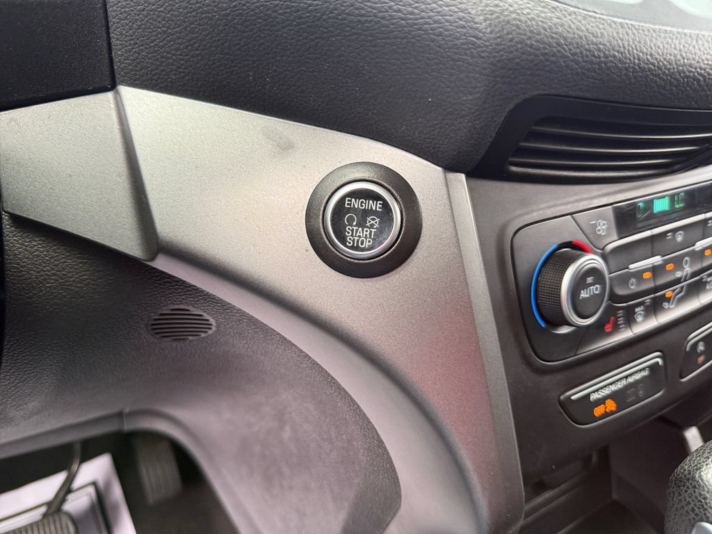 Used 2019 Ford Escape SE FWD image 32