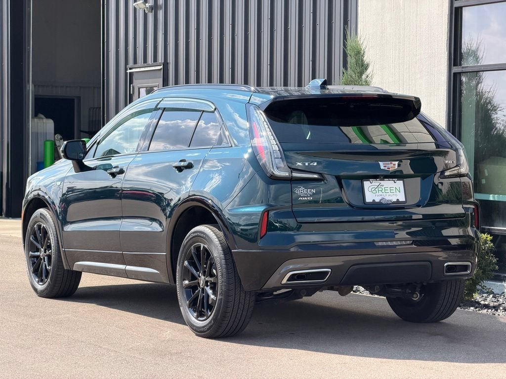Used 2024 Cadillac XT4 Sport AWD/4WD image 3