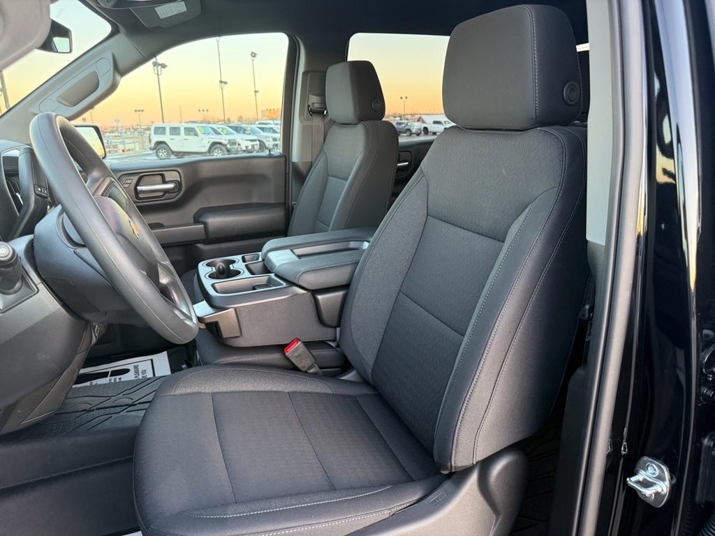 New 2026 Chevrolet Silverado 1500 Custom AWD/4WD image 11