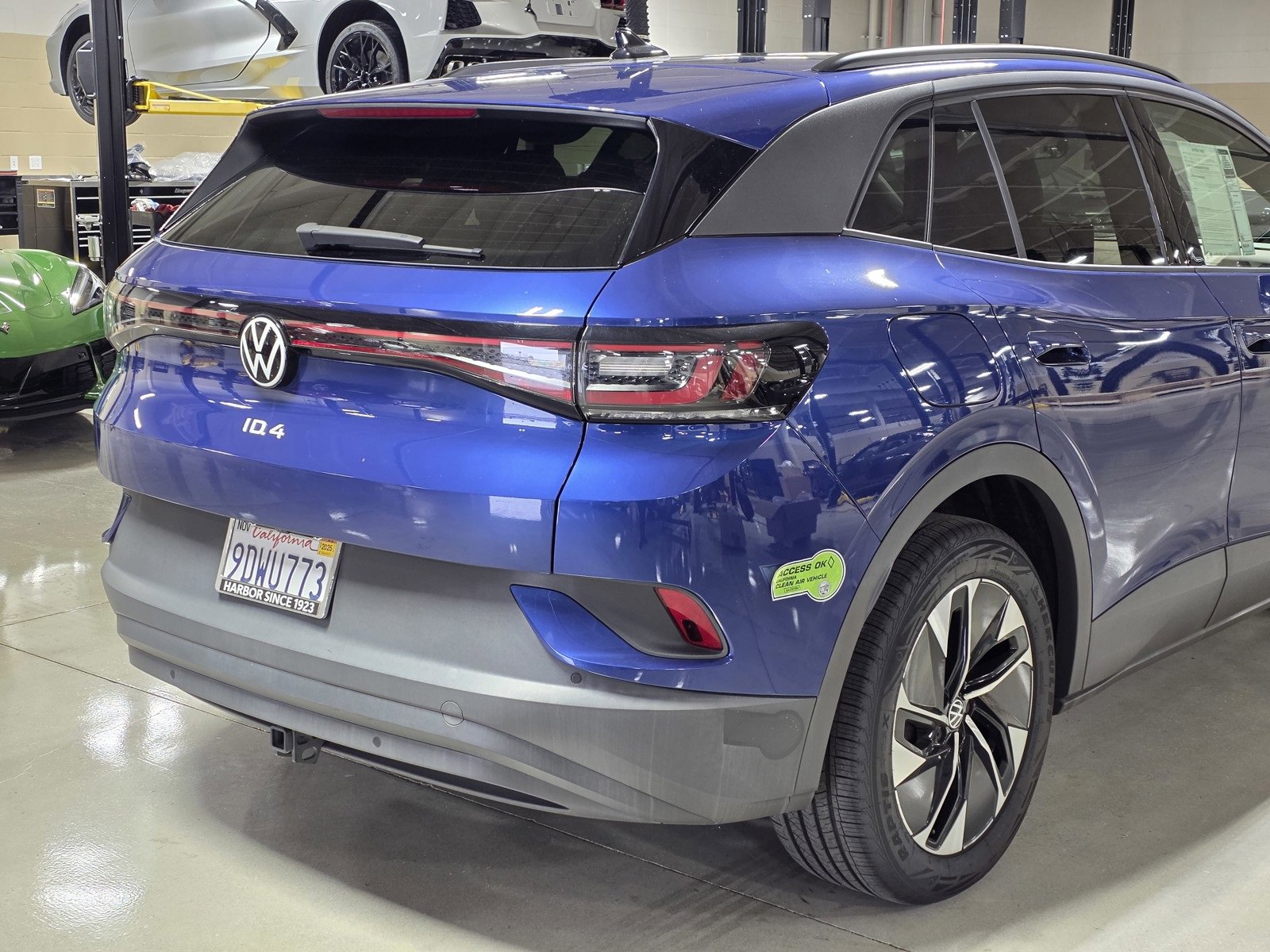 Used 2022 Volkswagen ID.4 Pro S image 11