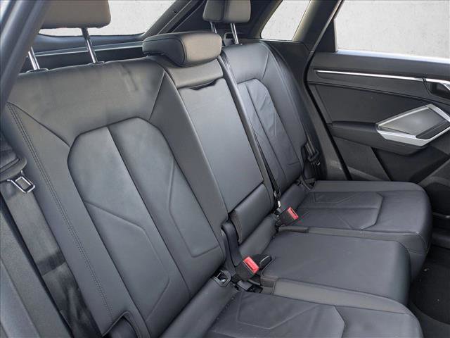Used 2020 Audi Q3 2.0T Premium w/ Convenience Package image 22