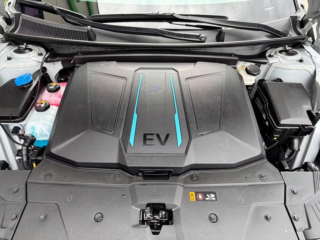Used 2024 Hyundai Ioniq 5 SEL RWD image 7