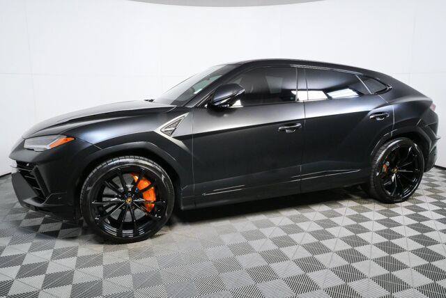 Used 2024 Lamborghini Urus S AWD/4WD image 9