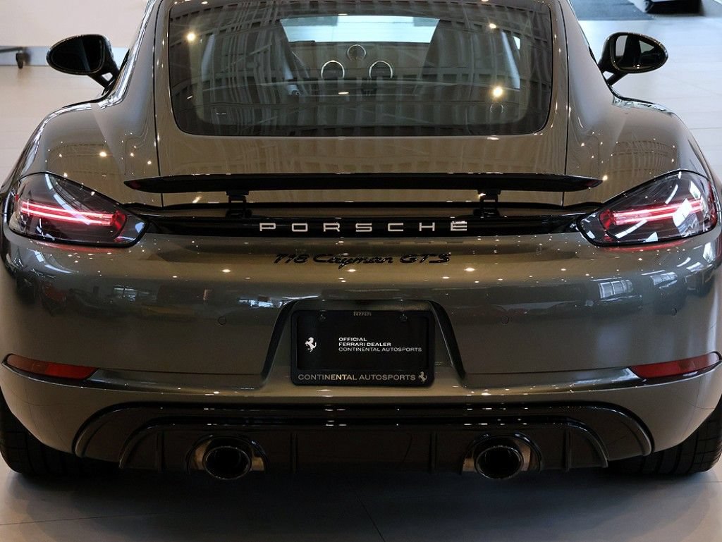 Used 2025 Porsche 718 Cayman GTS RWD image 34
