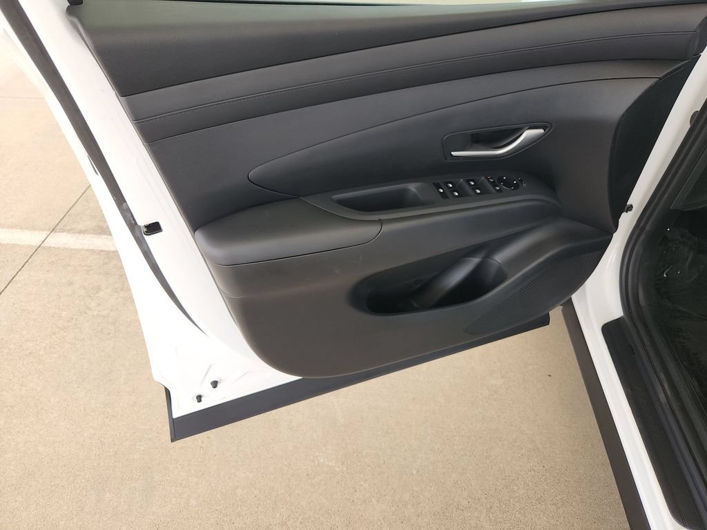 Used 2026 Hyundai Tucson SEL FWD image 28