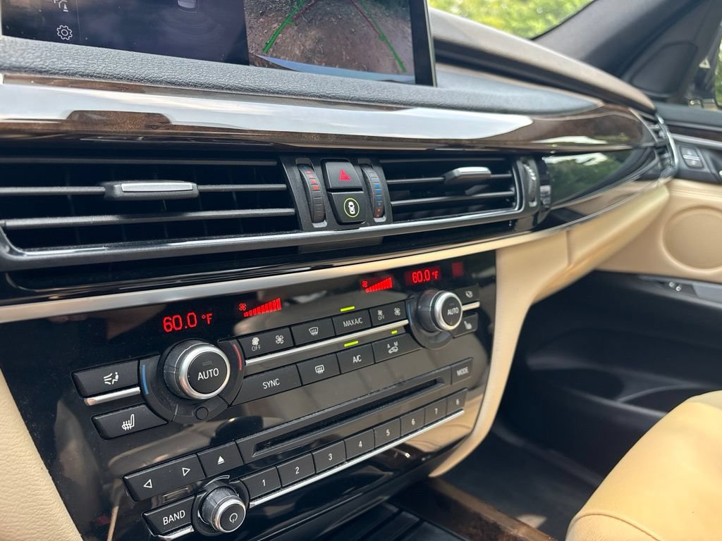 Used 2018 BMW X5 xDrive40e AWD/4WD image 21