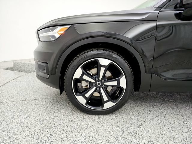 Used 2020 Volvo XC40 T5 Momentum w/ Protection Package AWD/4WD image 32