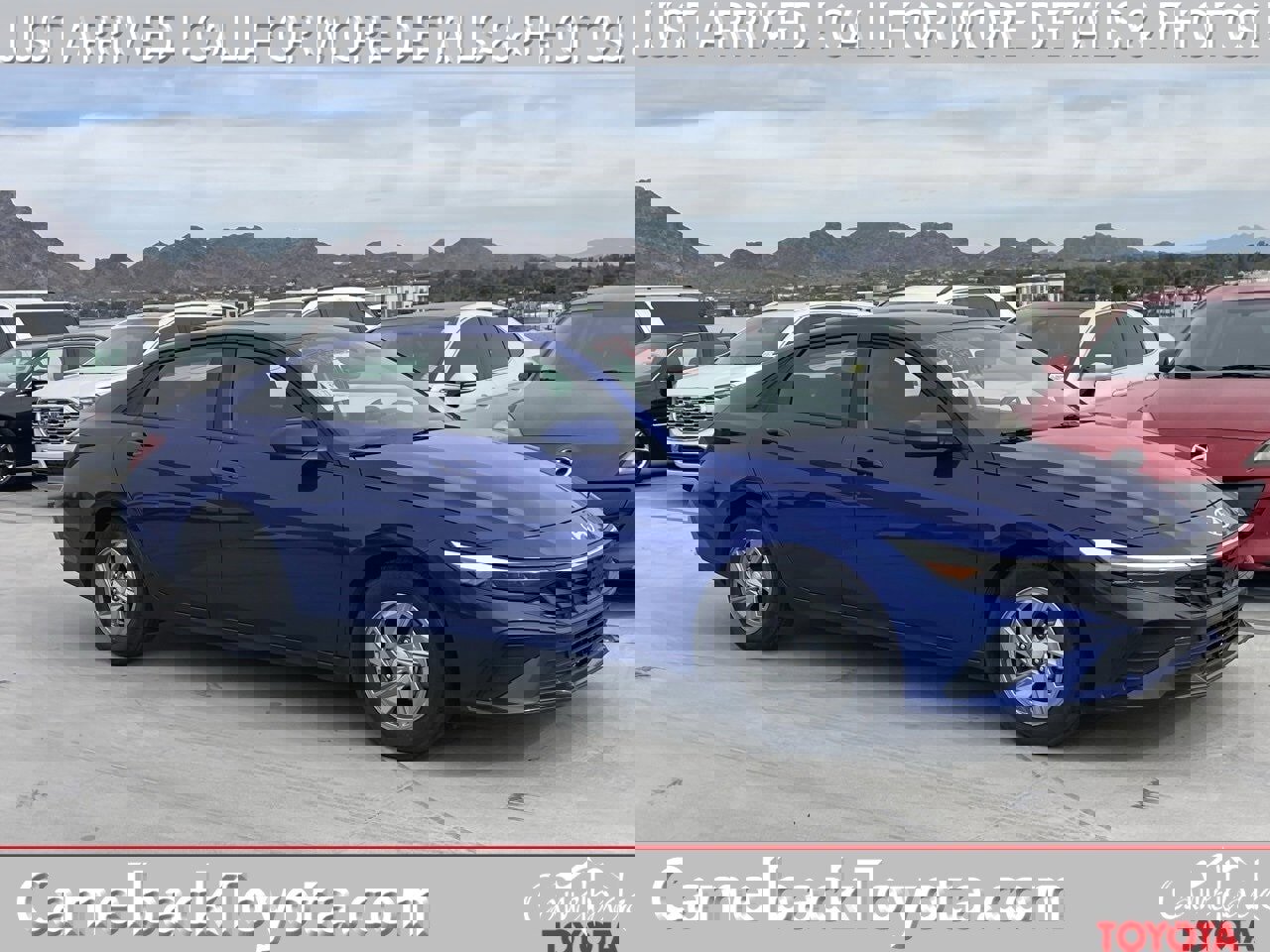 Used 2024 Hyundai Elantra SE image 1