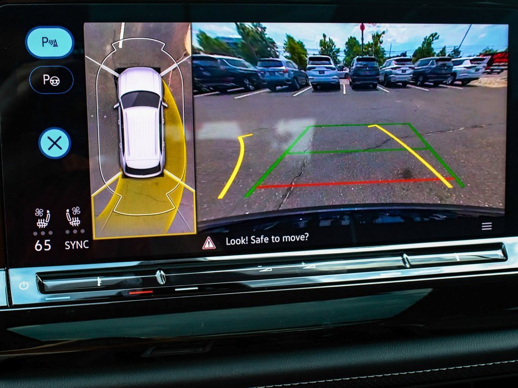 Used 2025 Volkswagen Atlas Cross Sport SEL Premium R-Line image 19