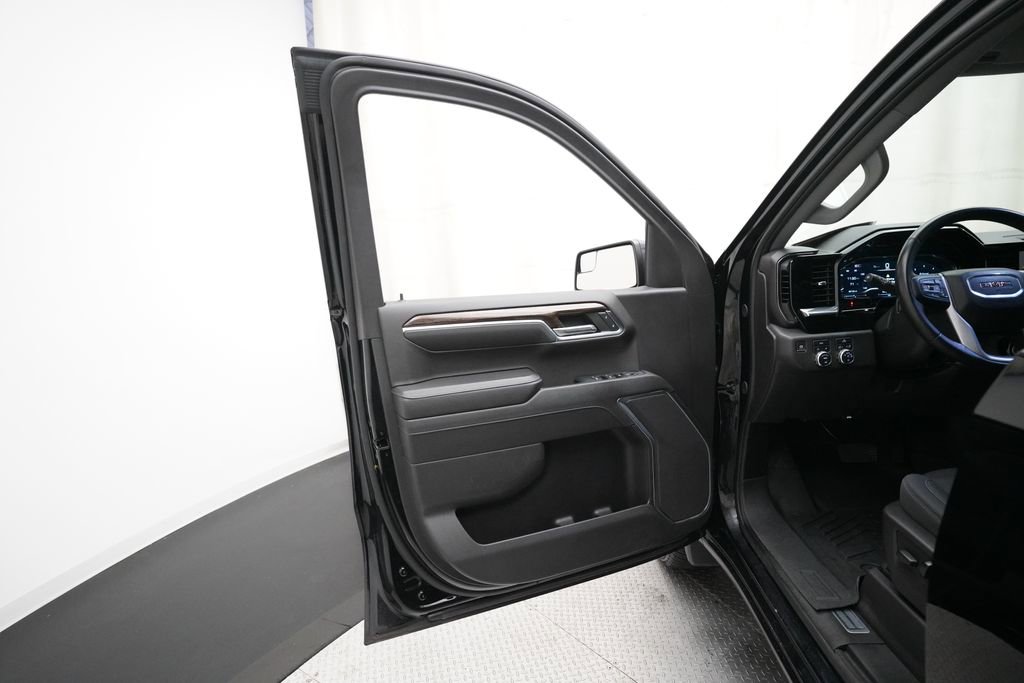 Used 2024 GMC Sierra 1500 Elevation w/ Max Trailering Package image 27