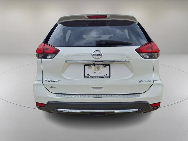 Used 2017 Nissan Rogue SV AWD/4WD image 9