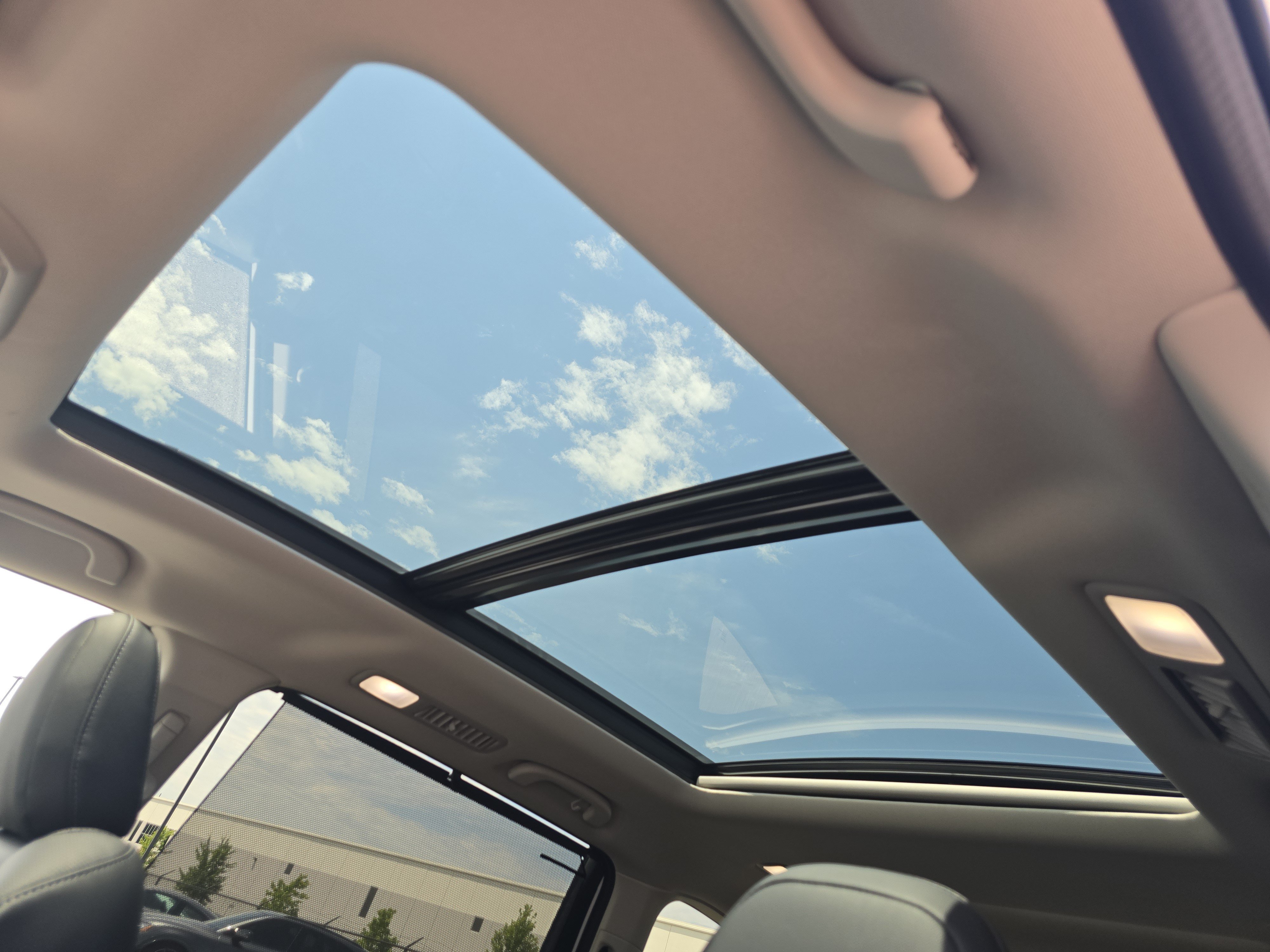 New 2026 Subaru Ascent Limited AWD/4WD image 9