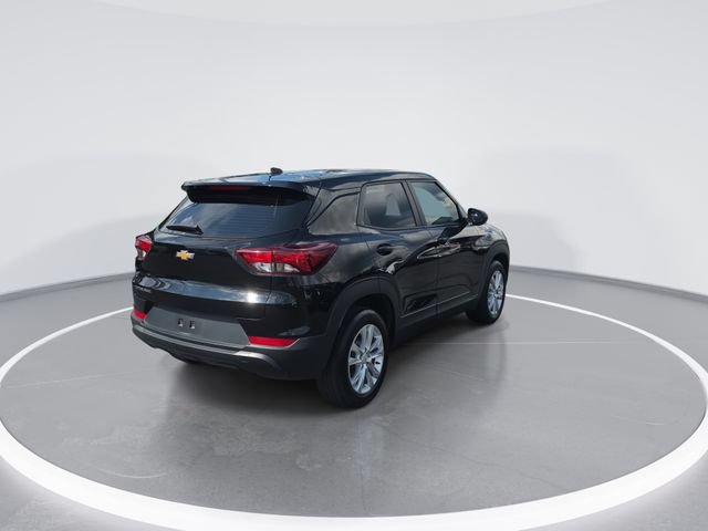 Used 2023 Chevrolet TrailBlazer LS FWD image 9