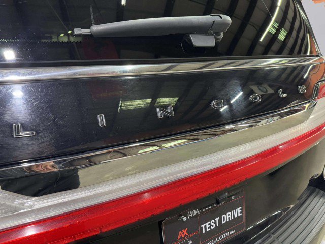 Used 2020 Lincoln Navigator L Black Label w/ Cargo Convenience Package image 20