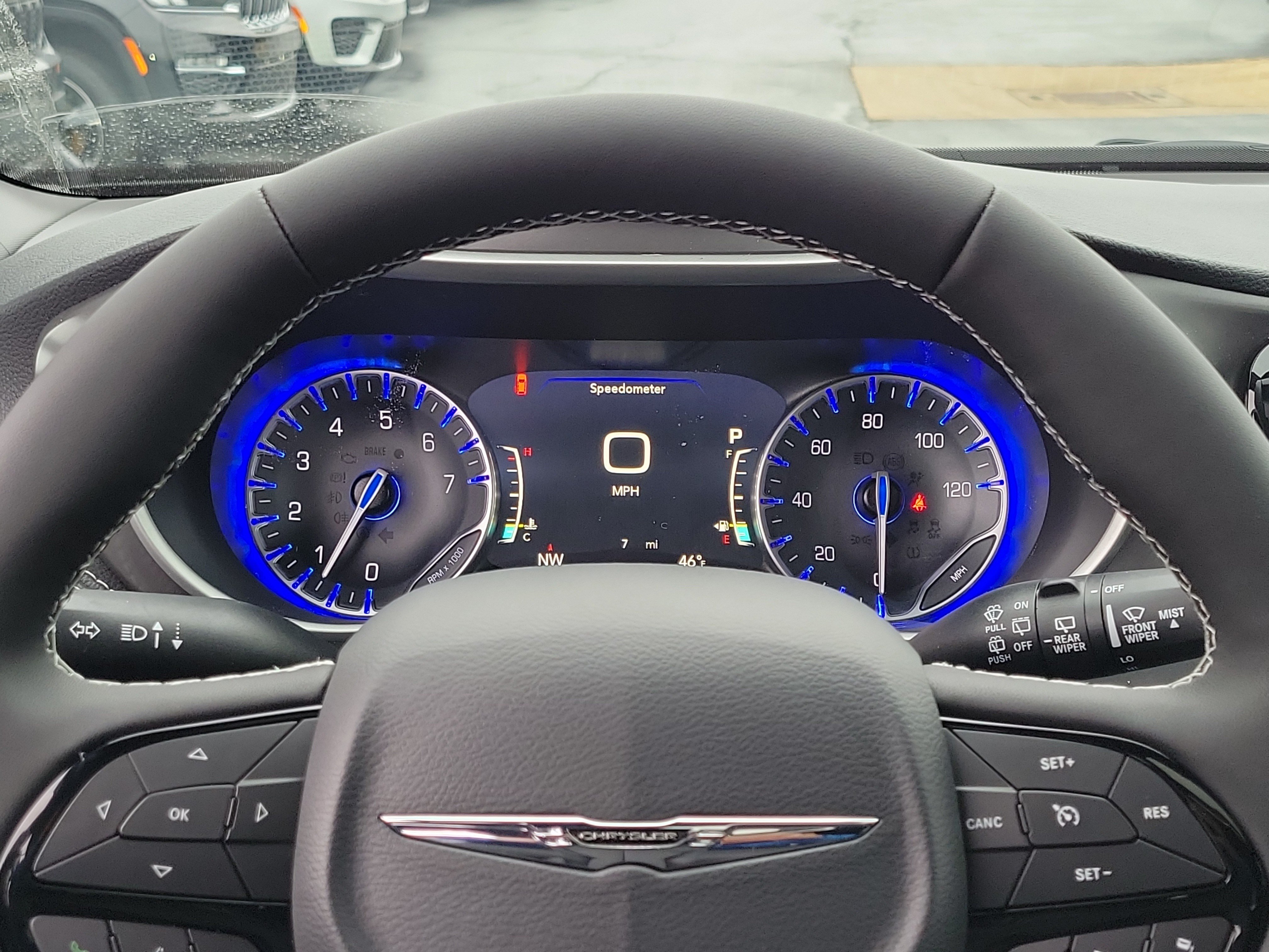 New 2026 Chrysler Pacifica Select FWD image 9