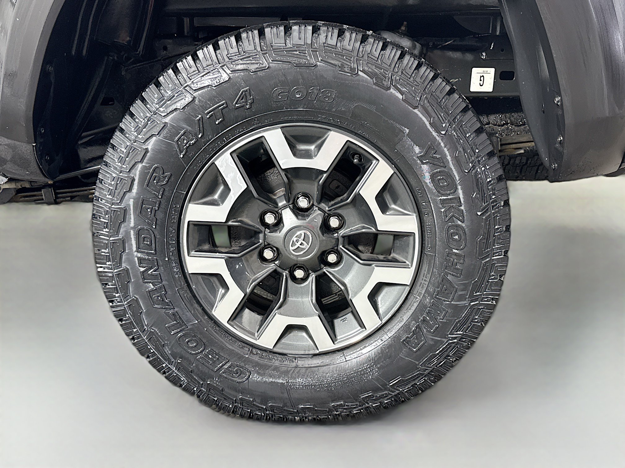 Certified 2022 Toyota Tacoma TRD Off-Road w/ Black Out Package (TMS) AWD/4WD image 27
