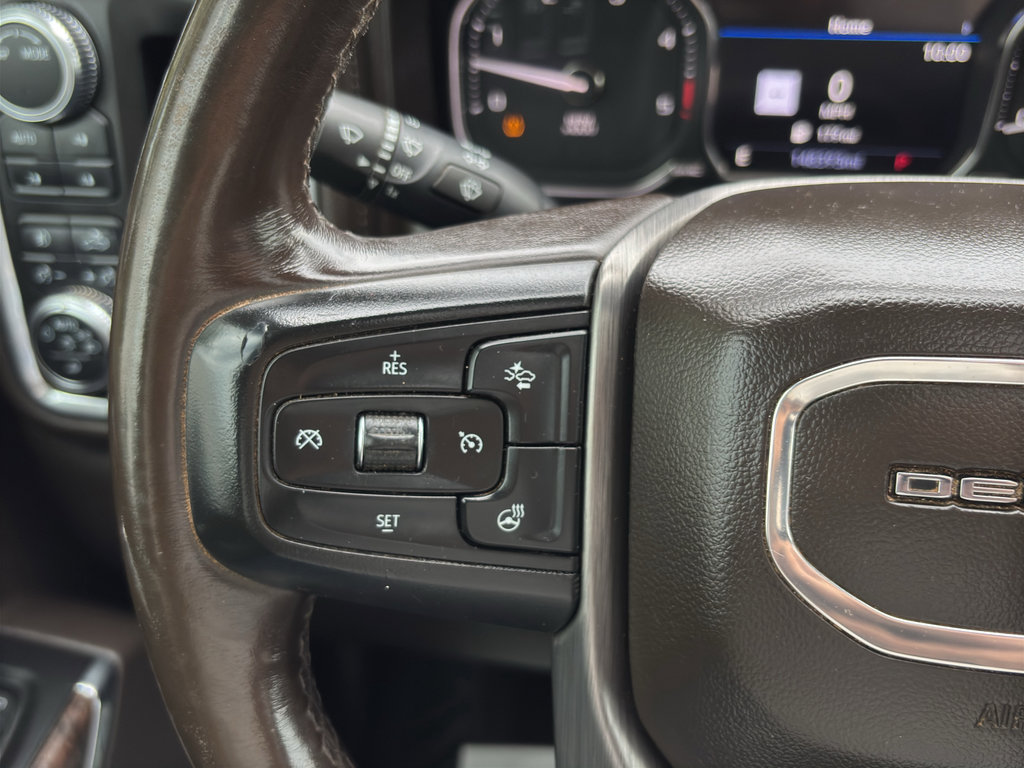 Used 2020 GMC Sierra 3500 Denali w/ Denali Ultimate Package AWD/4WD image 19