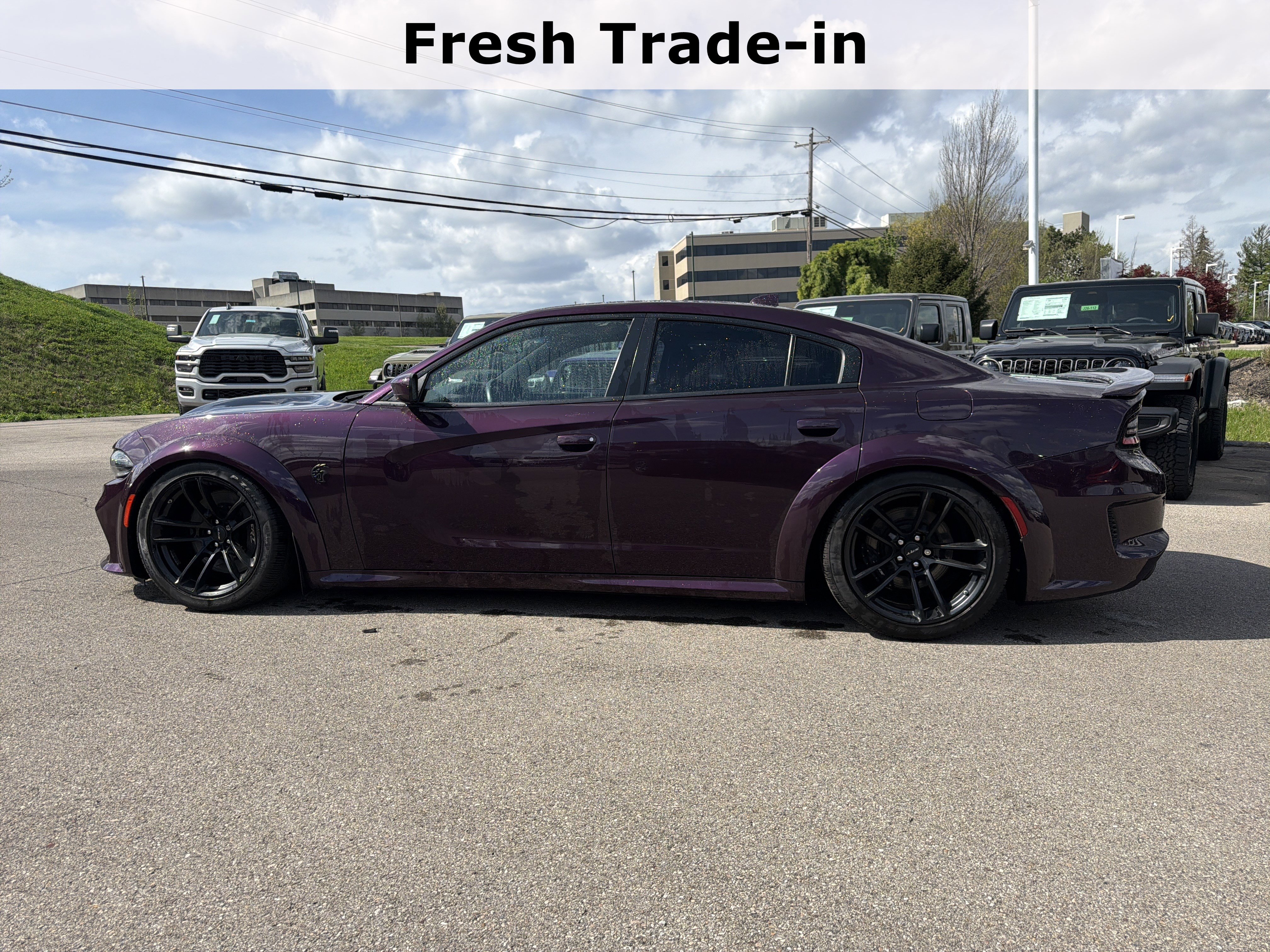 Used 2022 Dodge Charger SRT Hellcat w/ Harman/Kardon Audio Group image 7