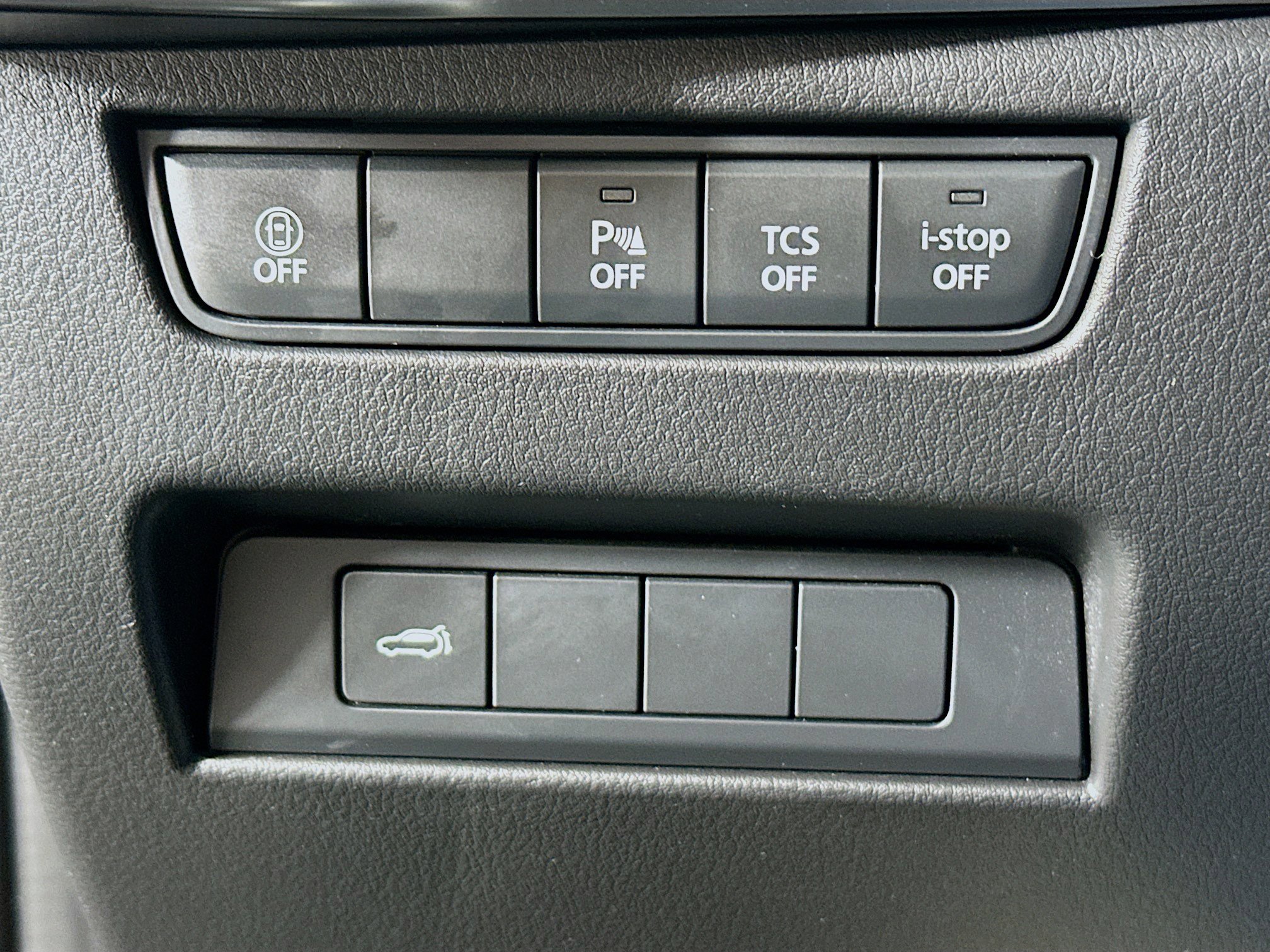 Used 2025 MAZDA CX-90 3.3 Turbo w/ Preferred Package image 17