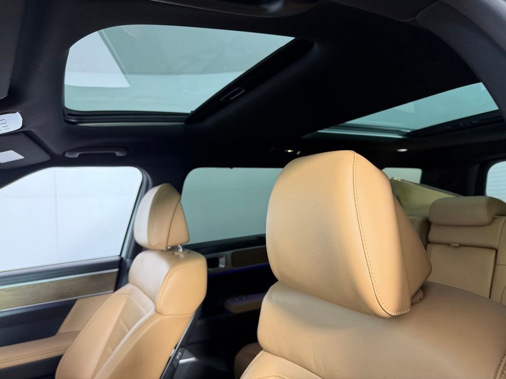 Used 2025 Hyundai Santa Fe Limited image 26