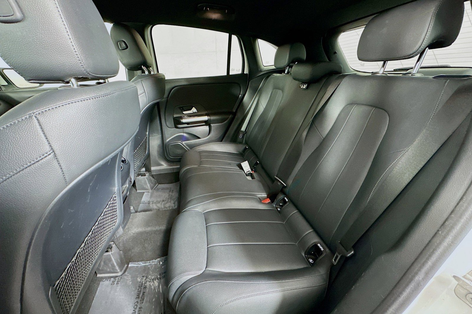 Used 2025 Mercedes-Benz GLA 250 4MATIC image 9