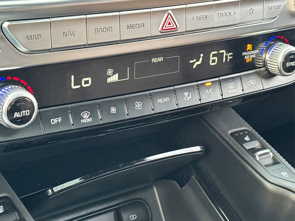 Used 2022 Kia Telluride SX w/ SX Prestige Package image 32