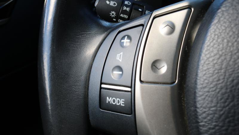 Used 2015 Lexus ES 350 4dr Sdn image 11