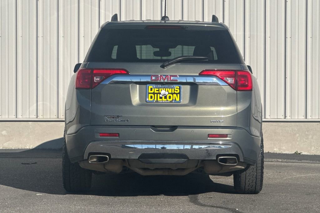 Used 2018 GMC Acadia Denali image 5