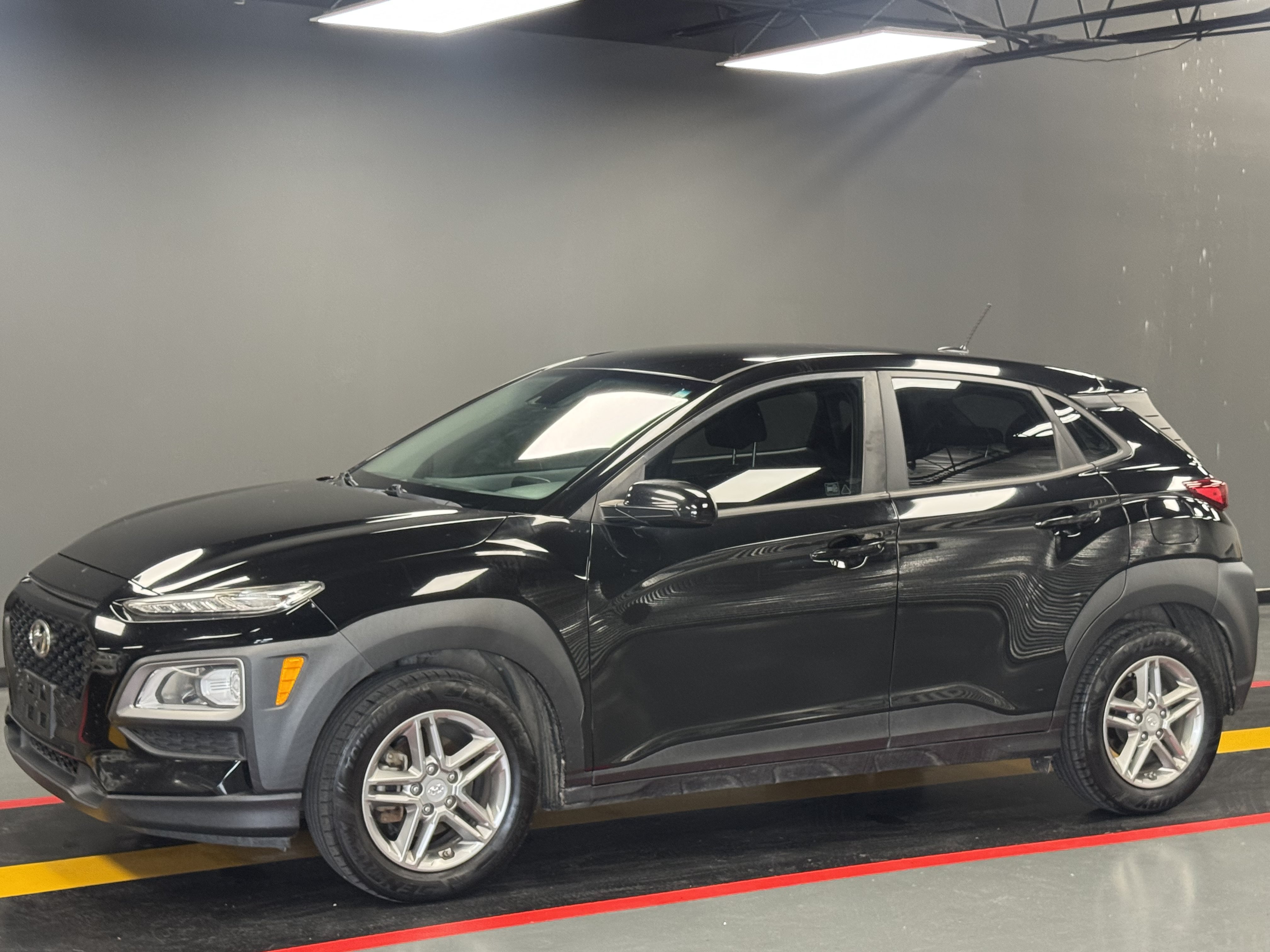 Used 2020 Hyundai Kona SE FWD image 1