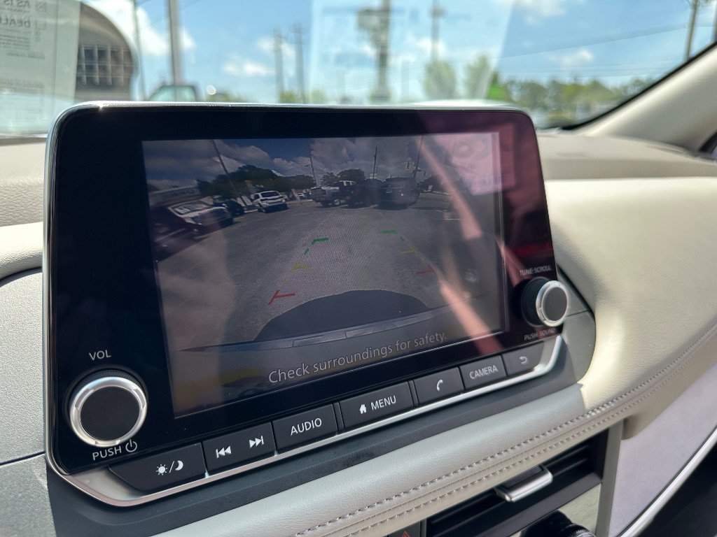 Used 2023 Nissan Rogue SV AWD/4WD image 23