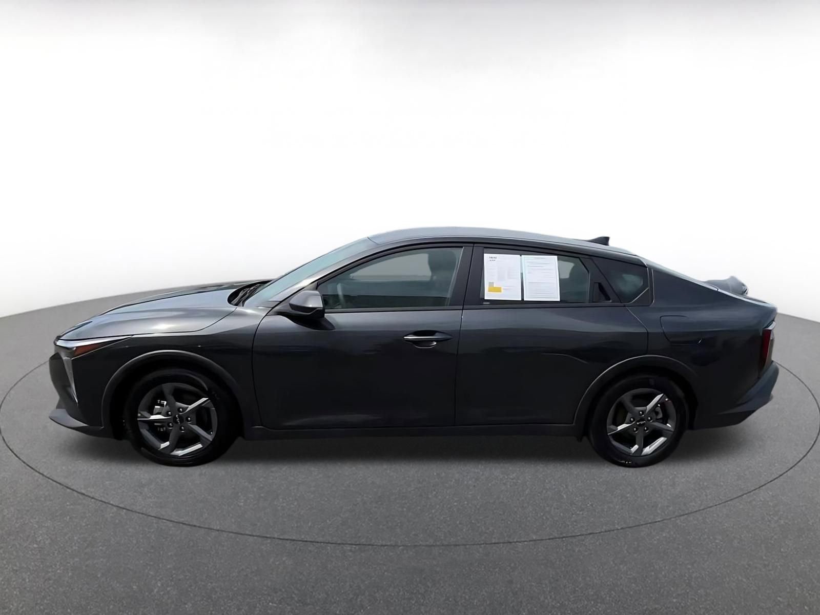 Used 2025 Kia K4 FWD image 8