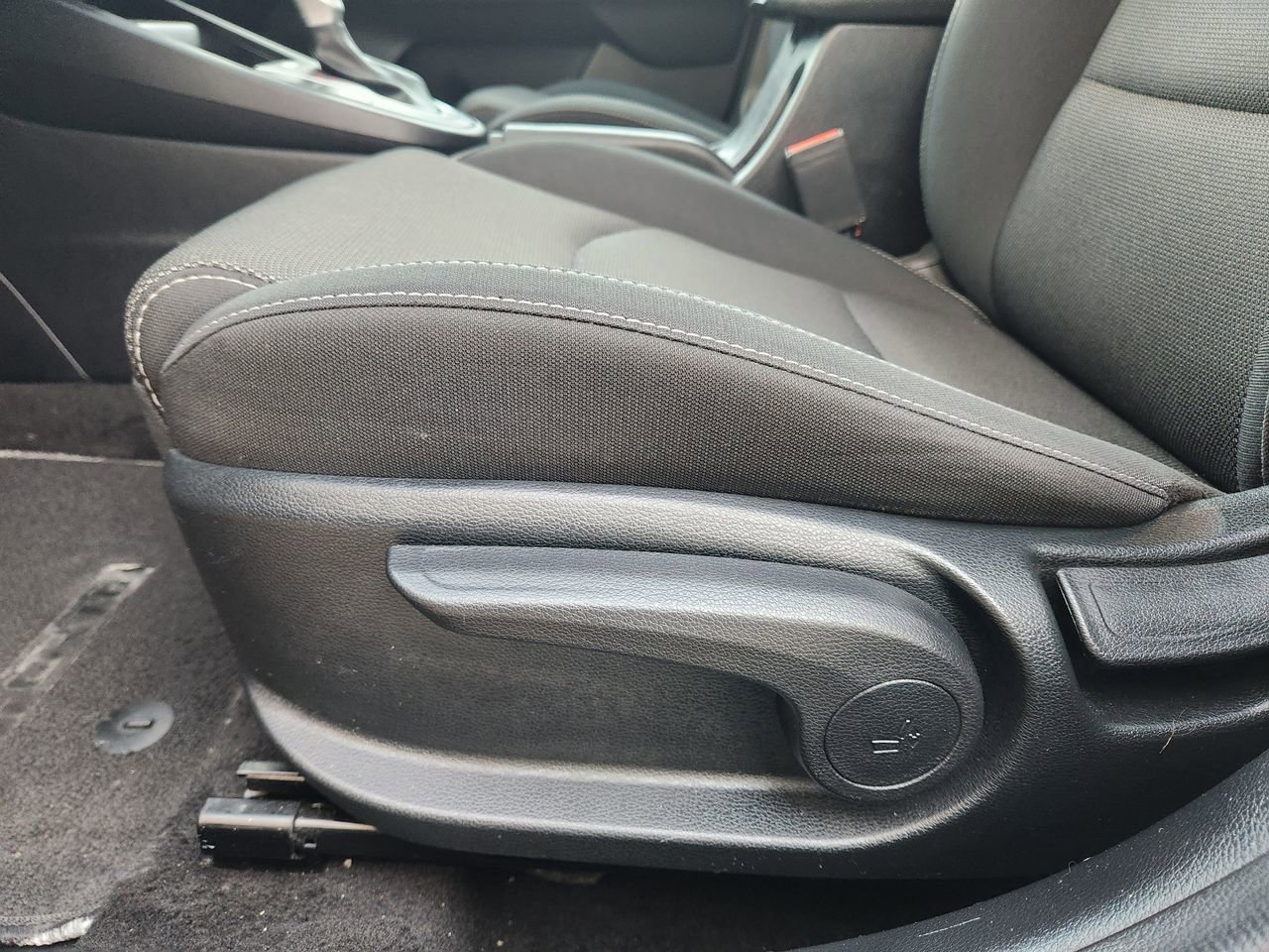 Used 2024 Kia Forte LX image 23