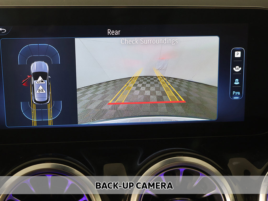 Used 2024 Mercedes-Benz GLA 250 4MATIC w/ Winter Heating Package image 5