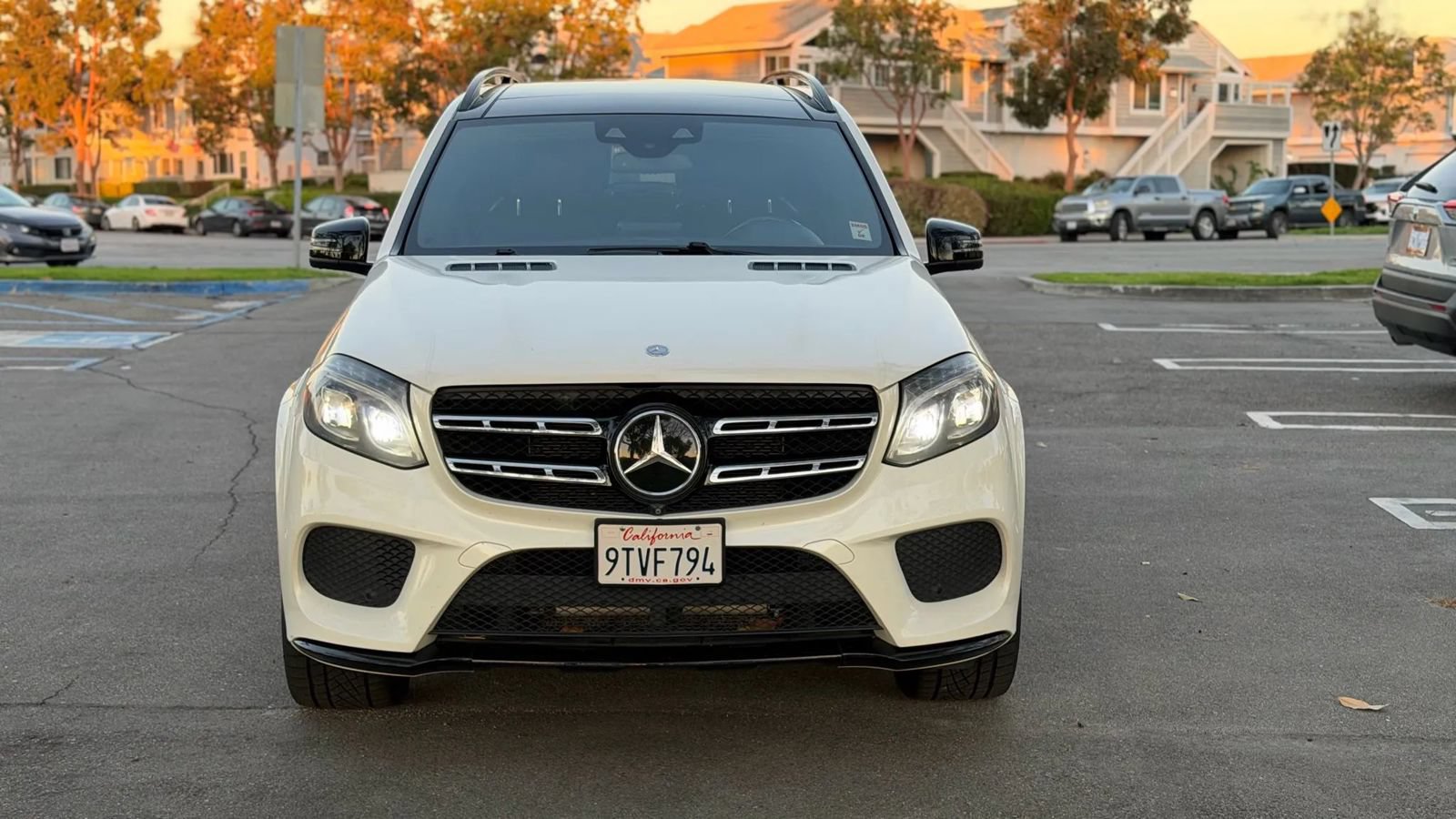 Used 2017 Mercedes-Benz GLS 550 4MATIC image 3