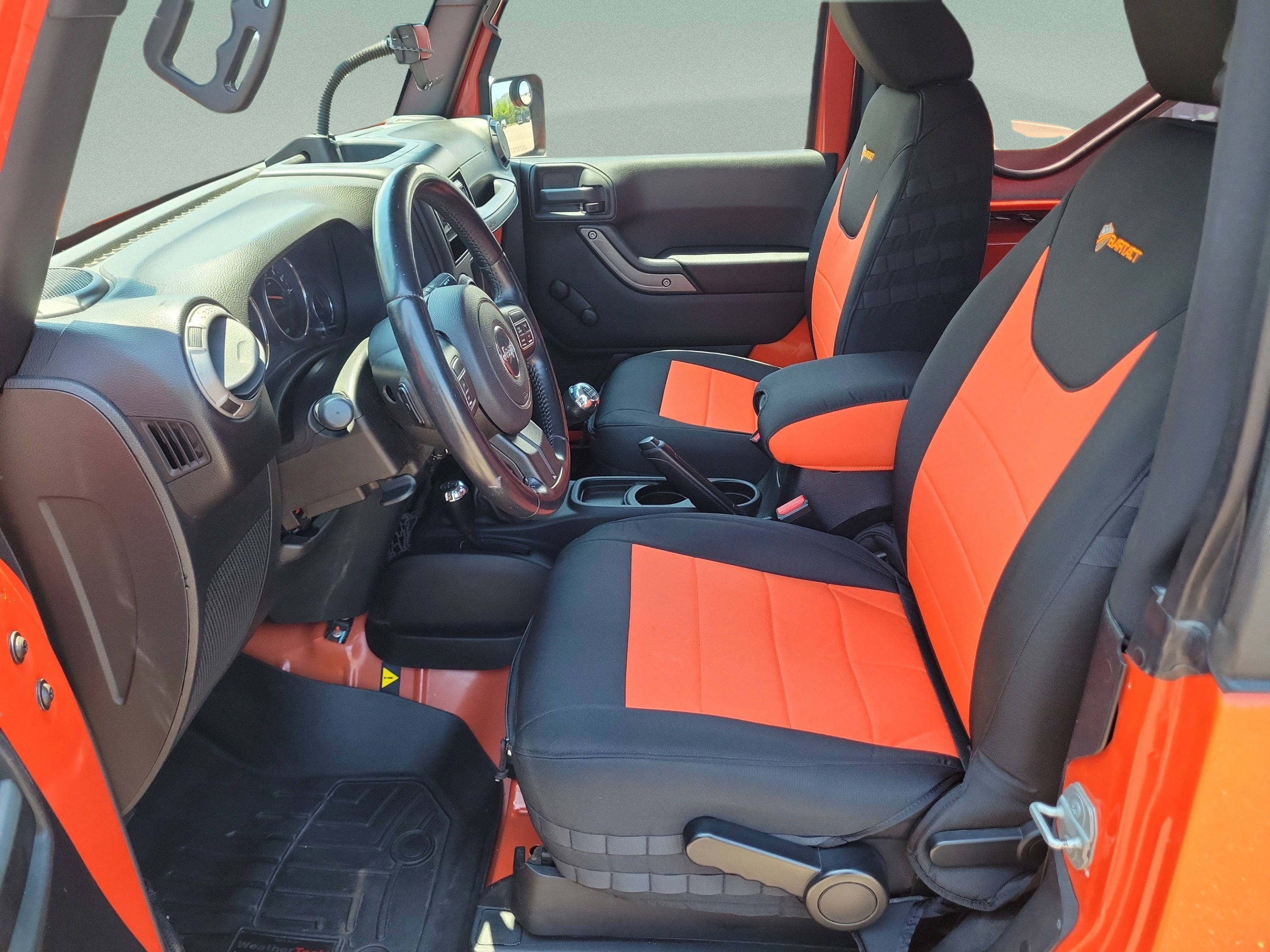 Used 2015 Jeep Wrangler Sport w/ Quick Order Package 23S AWD/4WD image 9