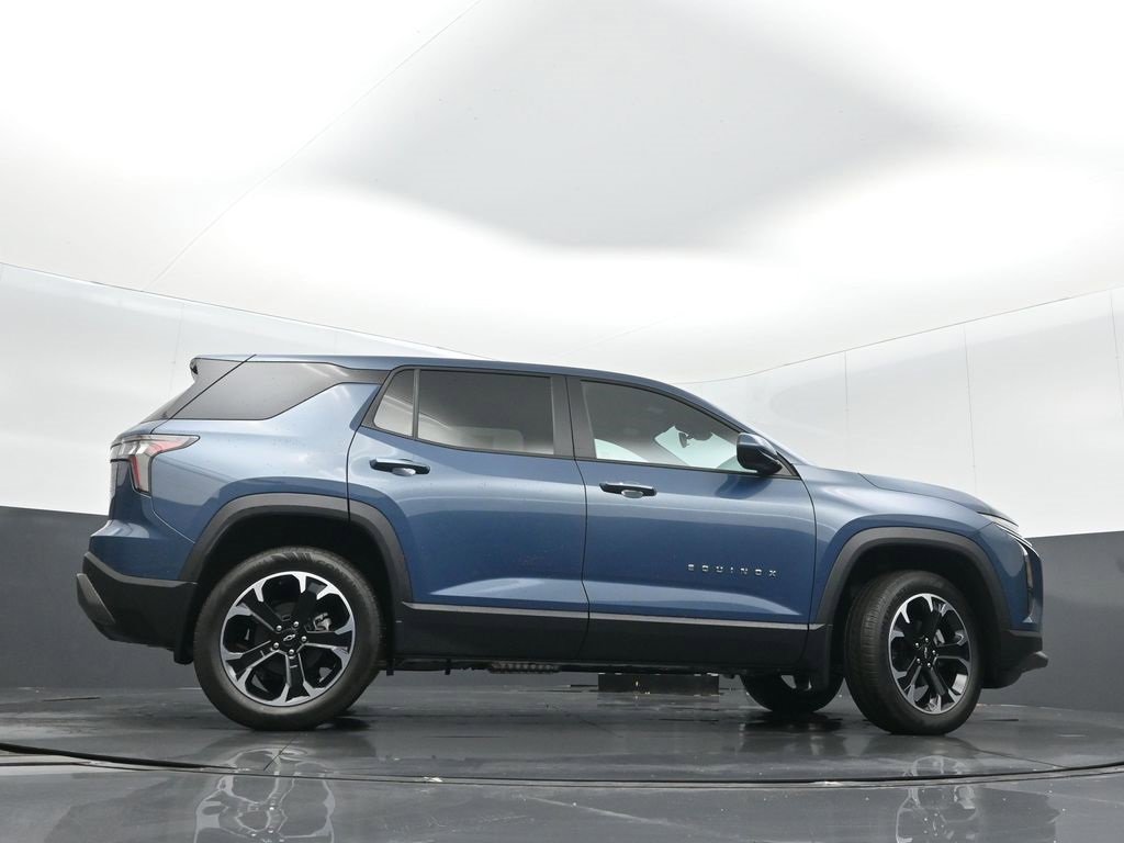 Used 2026 Chevrolet Equinox LT w/ Convenience Package II image 36