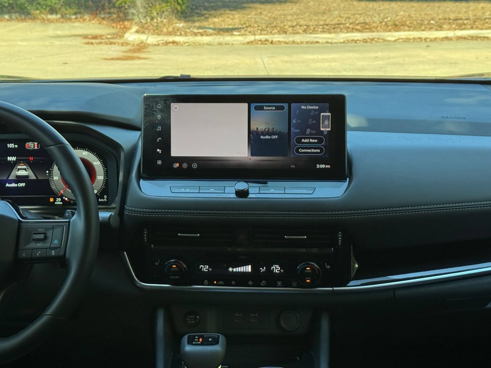Used 2026 Nissan Rogue SL FWD image 16