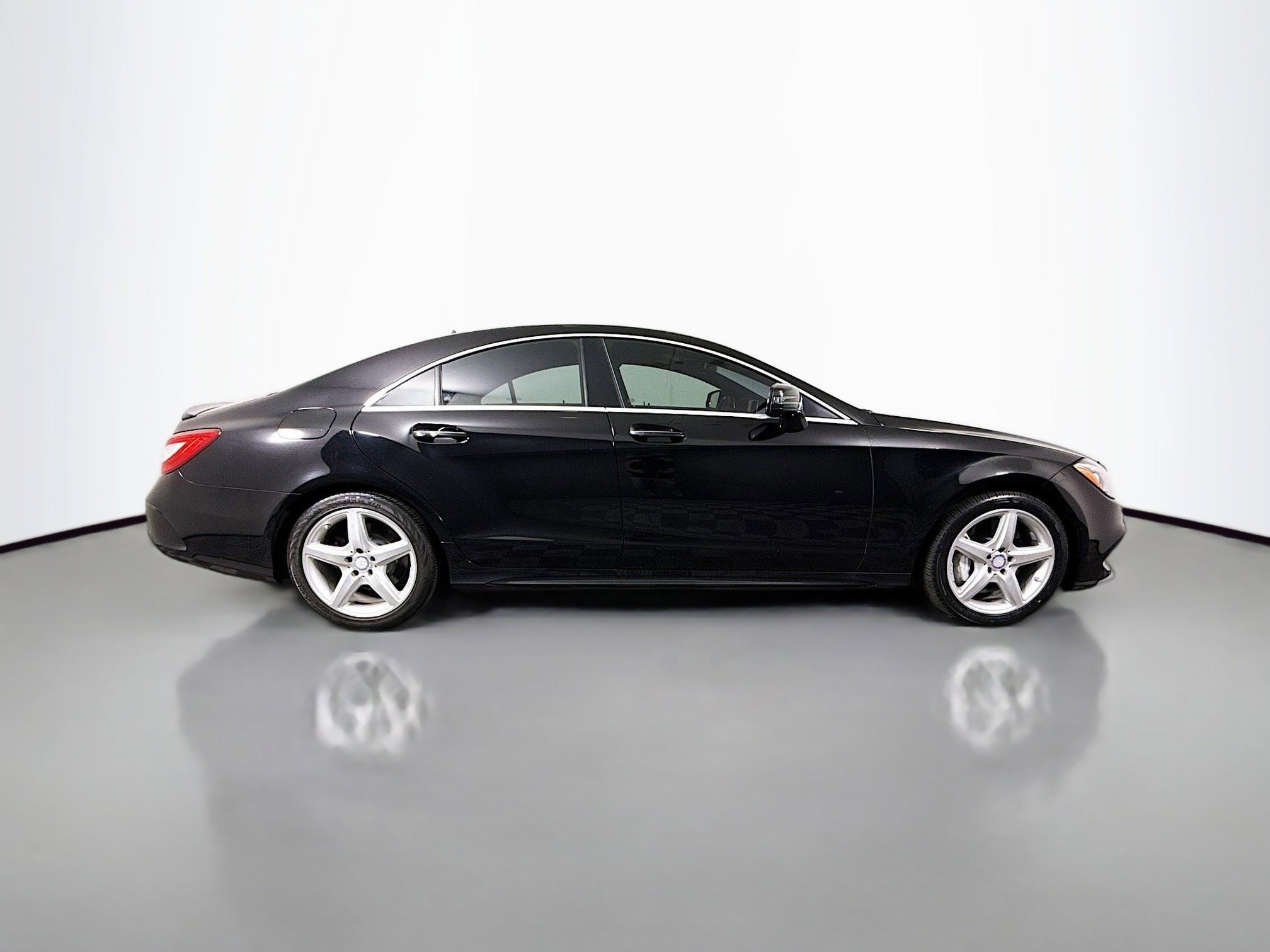Used 2016 Mercedes-Benz CLS 550 4MATIC image 11