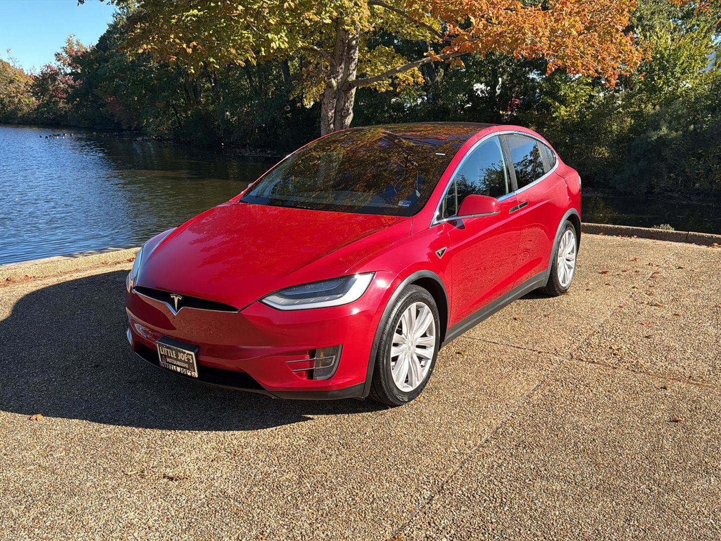 Used 2016 Tesla Model X 75D AWD/4WD image 11