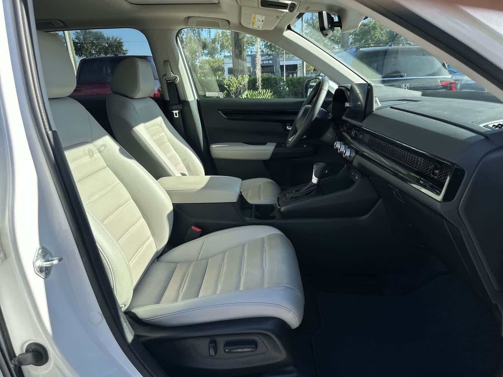 Used 2024 Honda CR-V EX-L image 17