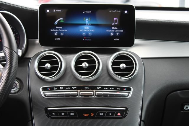 Used 2022 Mercedes-Benz GLC 300 4MATIC Coupe image 16