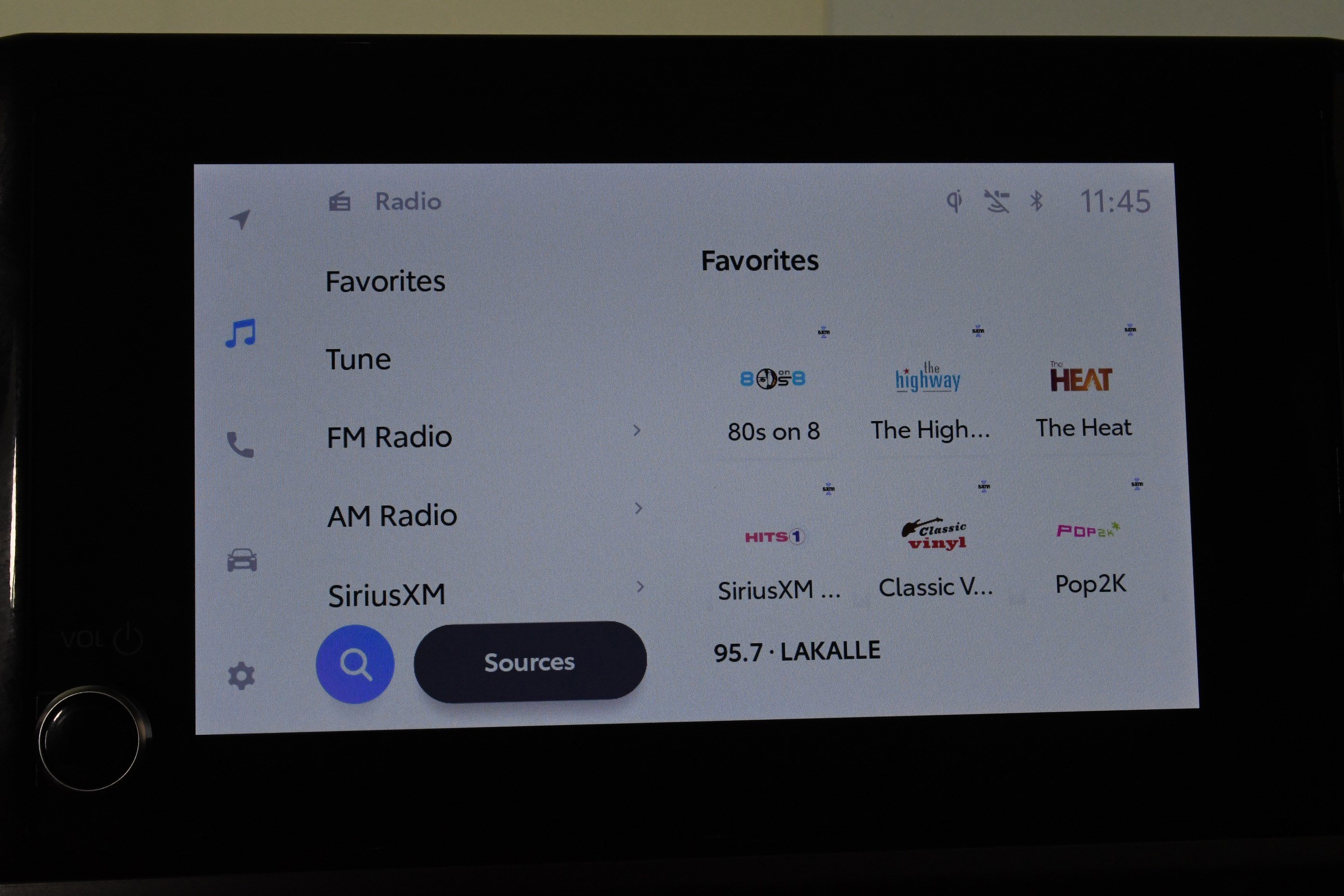 Used 2025 Toyota Camry LE image 17