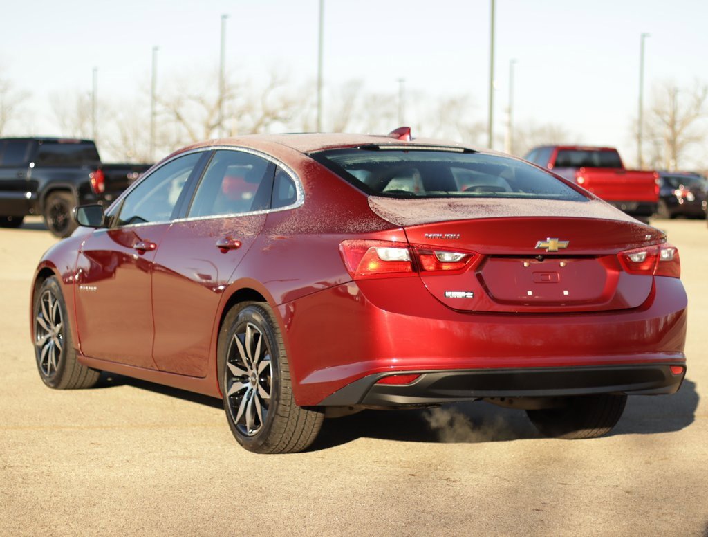 Used 2017 Chevrolet Malibu LT w/ Leather Package image 5