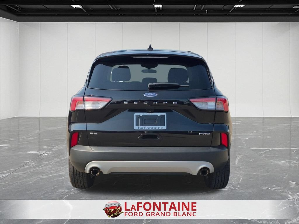 Used 2022 Ford Escape SE w/ Convenience Package AWD/4WD image 4