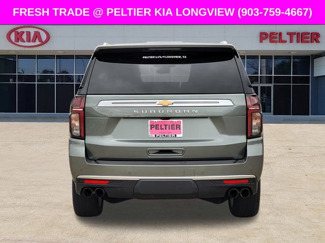 Used 2023 Chevrolet Suburban High Country image 5