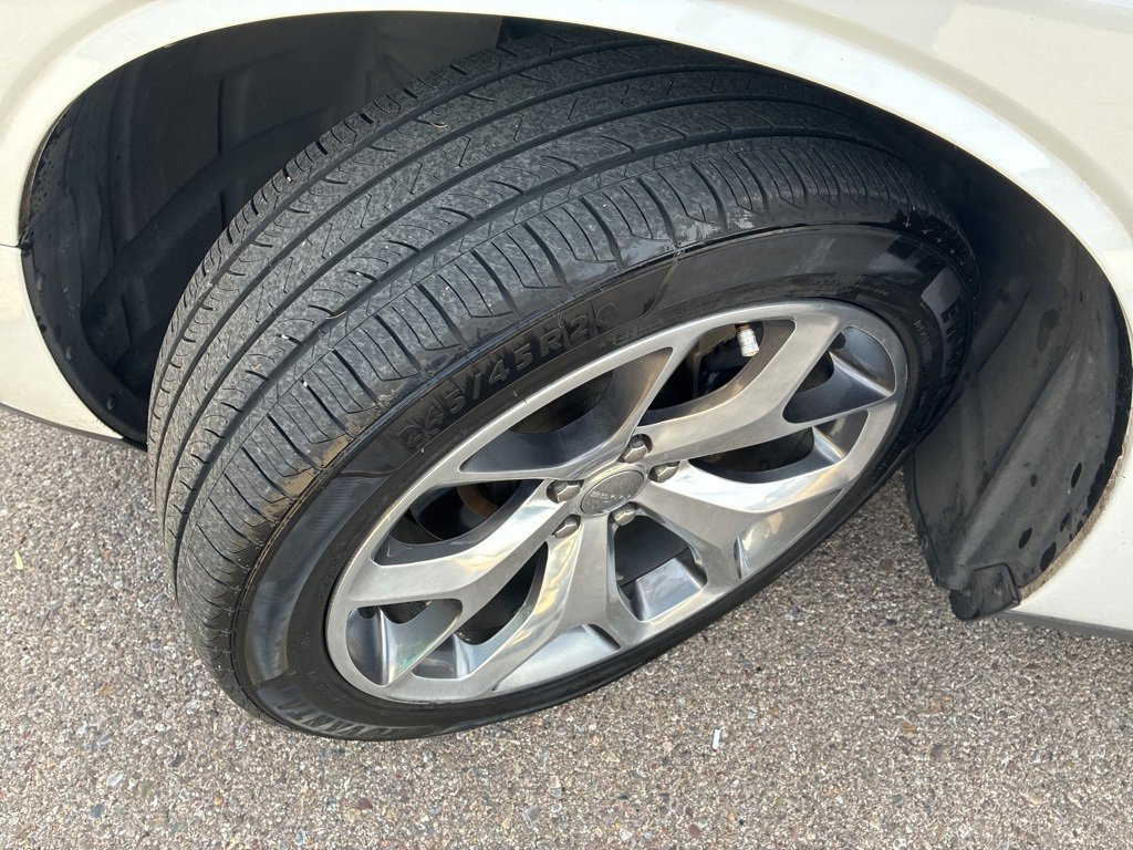 Used 2015 Dodge Challenger SXT Plus w/ Sound Group II image 9